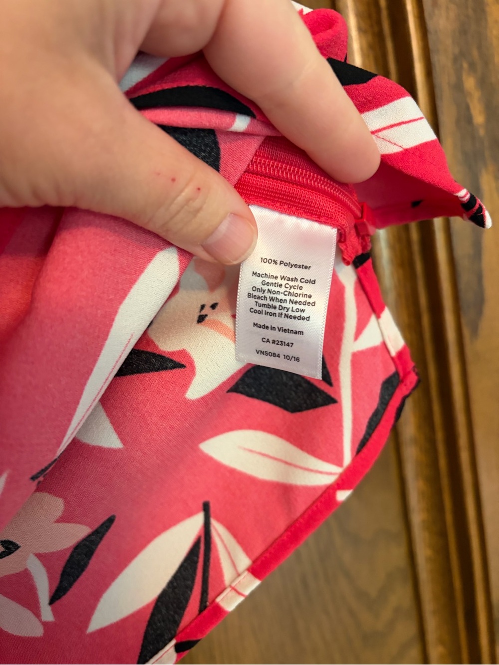 {Talbots} EUC! Pink Floral 3/4-Sleeve Blouse - Picture 5 of 7
